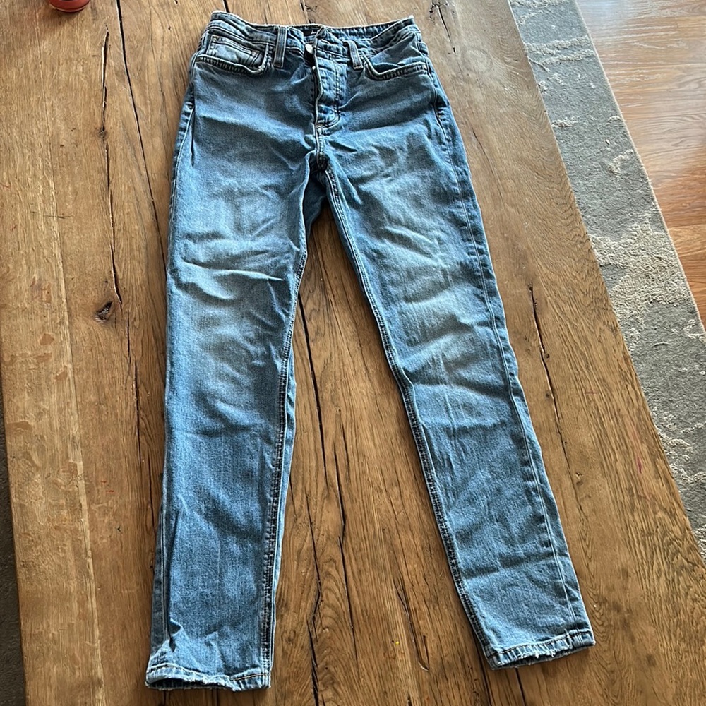 Sam Edelman Women's The Mary Jane
Boyfriend Mid Rise Relax Straight Jeans SZ
24